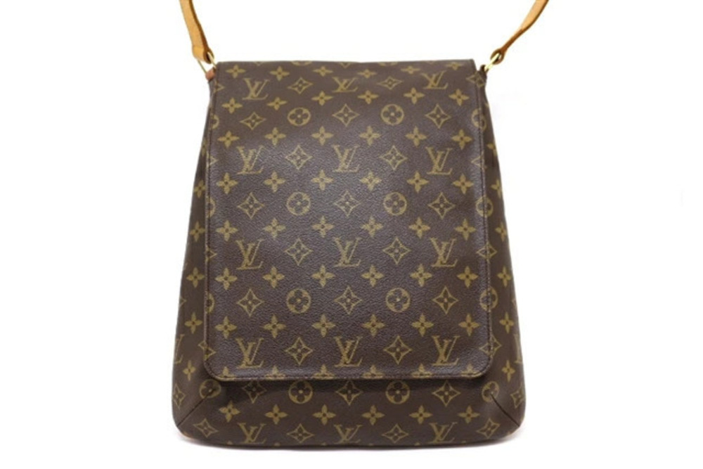 LOUIS VUITTON Musette Shoulder Bag Monogram
